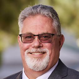 Headshot of Andrew Campbell