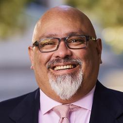 Headshot of Felipe Villanueva