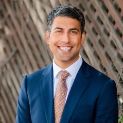 Headshot of Gopal Lalchandani, MD