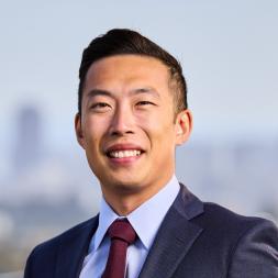 Headshot of Kevin Chen, MD