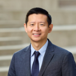 Headshot of Alan Zhang, MD