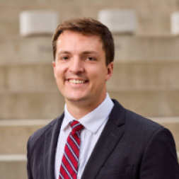 Headshot of Ryan Halvorson, MD