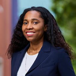 Headshot of Kiauntee Murray, MD