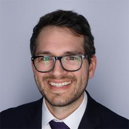Headshot of Steven Garcia, MD, MS