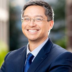 Headshot of Erik Hansen, MD