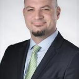 Headshot of Daniel Thuillier, MD