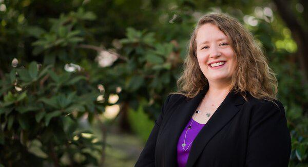 Dr Colleen Sabatini headshot